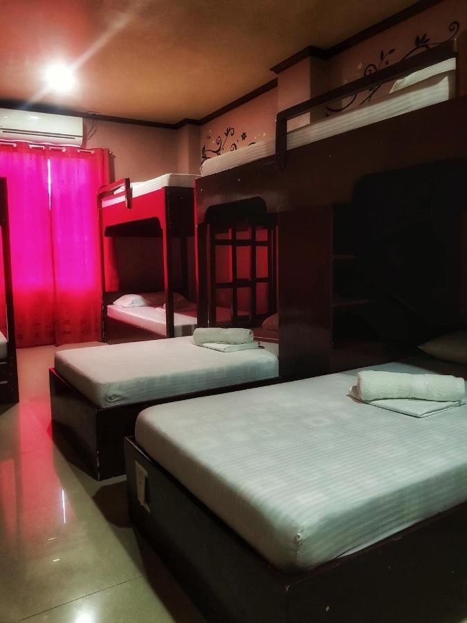 Oyo 712 Island Hop Nido Hostel El Nido Eksteriør bilde